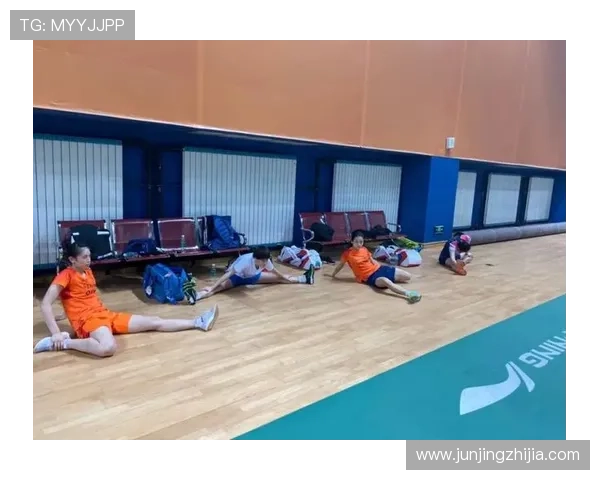 杭州羽毛球队与上海羽毛球队赛后复盘分析个人能力对比与表现总结